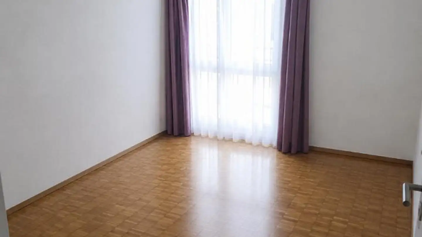 Apartment for rent - Gadenzweg 17, 7206 Igis - Photo 3