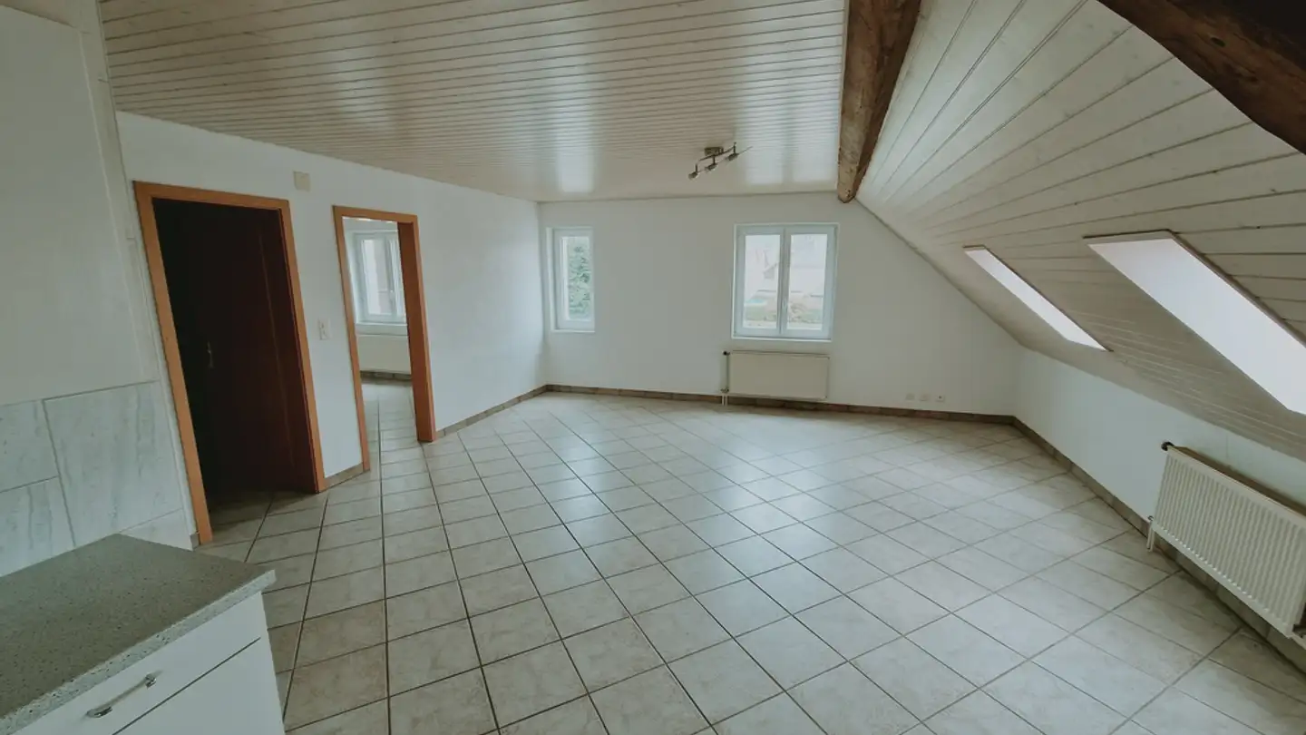 Wohnung mieten - Les Colonges 94, 2906 Chevenez - Foto 2