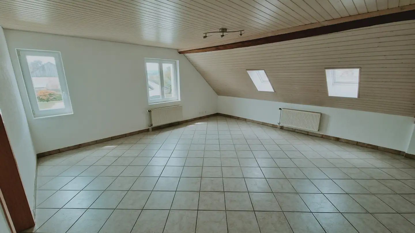 Wohnung mieten - Les Colonges 94, 2906 Chevenez - Foto 4