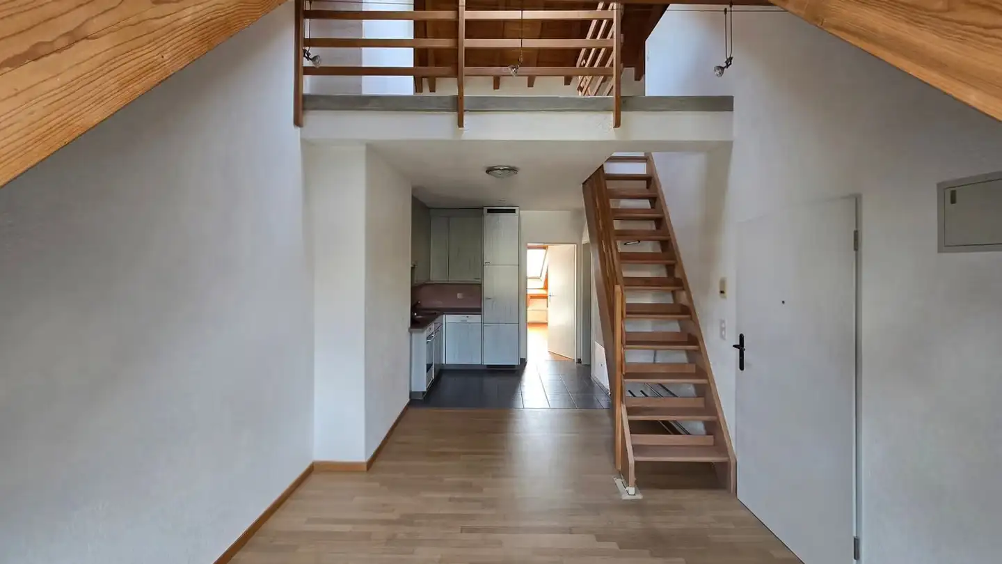 Dachgeschosswohnung mieten - Gässli 2, 8049 Zürich