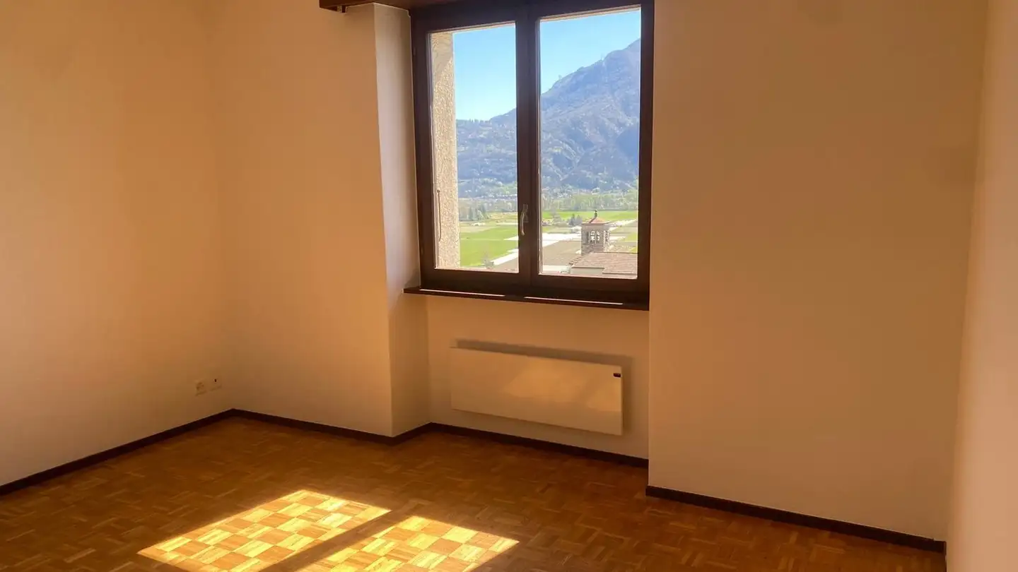 Apartment for rent - Via Montedato, 6595 Riazzino - Photo 4