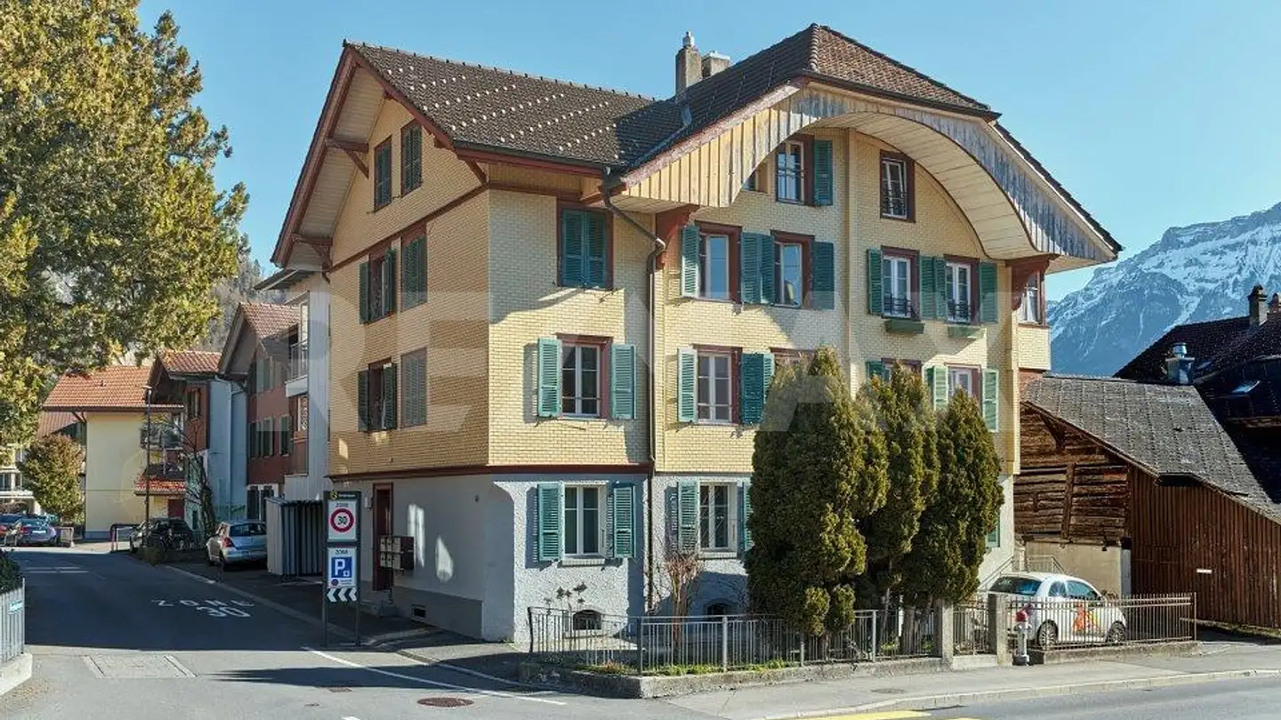 Mehrfamilienhaus kaufen - 3800 Interlaken