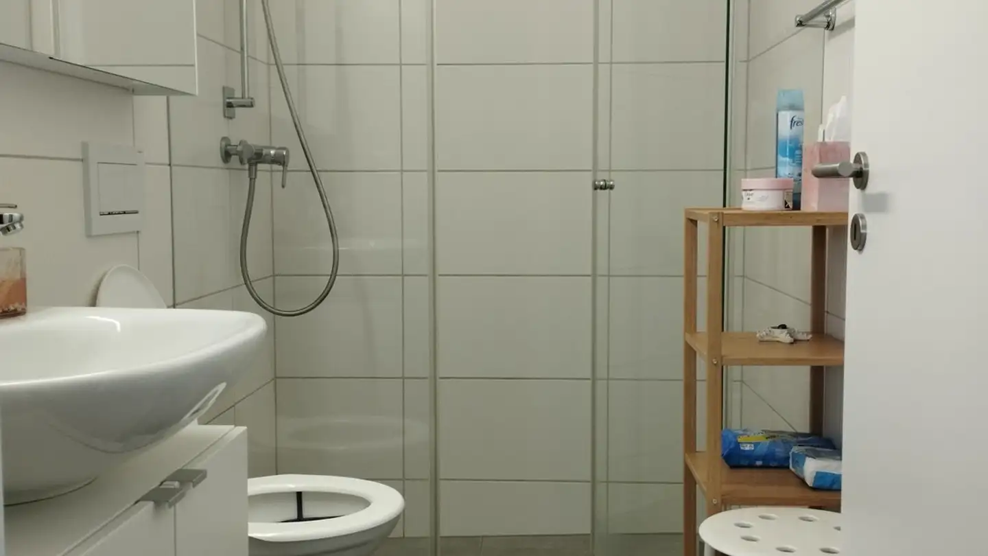 Single room for rent - Kreuzäckerstrasse 1, 8957 Spreitenbach - Photo 3