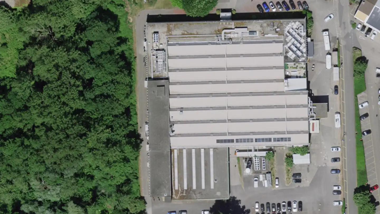 Outdoor parking space for rent - Rouges-Terres 68, 2068 Hauterive NE