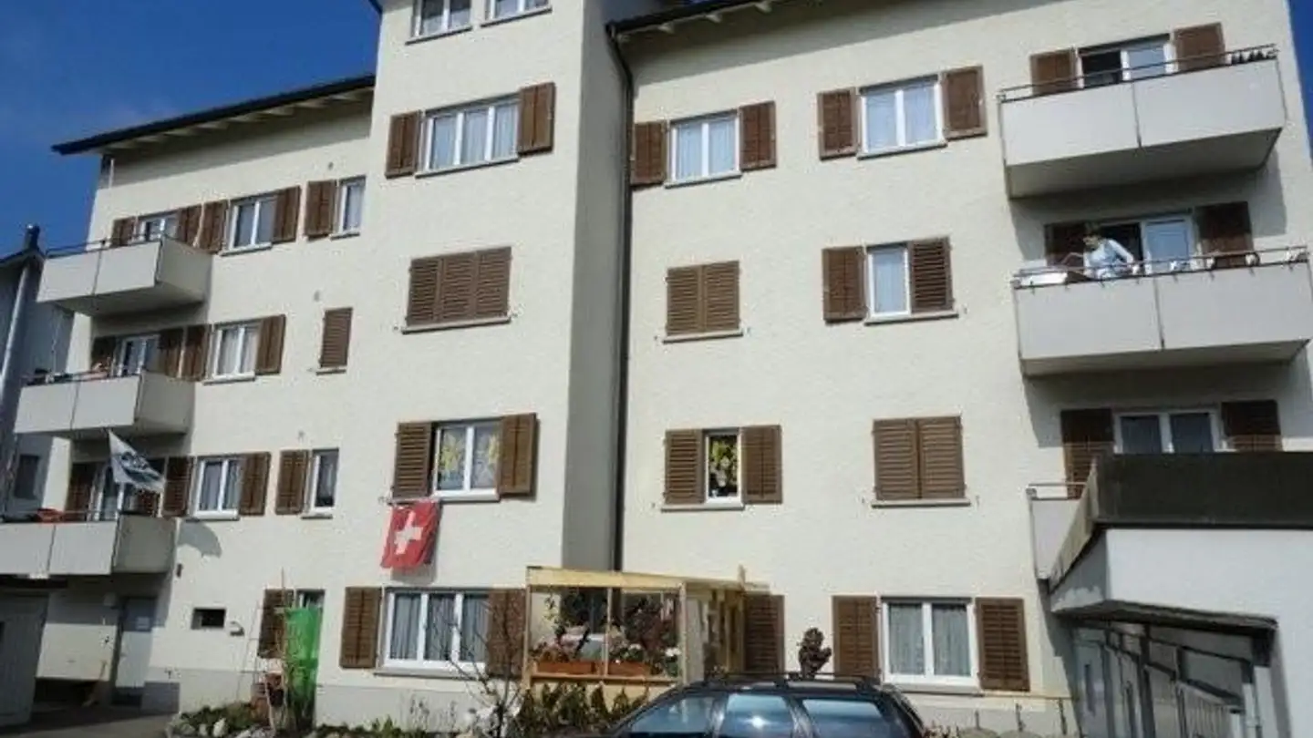 Appartement à louer - Walderstrasse 130, 8340 Hinwil