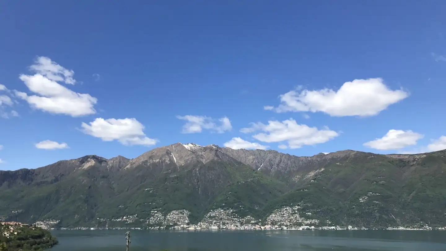 Casa singola in vendita - Via Costascia, 6578 Caviano - Photo 2