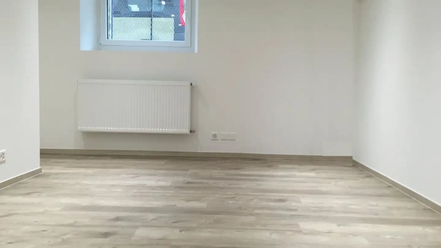 Commercial à louer - Rue de la Poterie 28, 1202 Genève