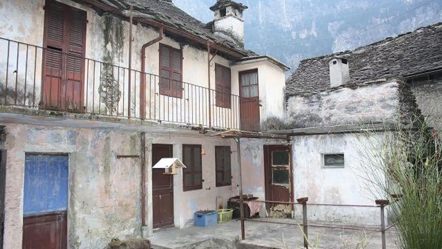 Einfamilienhaus kaufen - 6745 Giornico - Foto 2