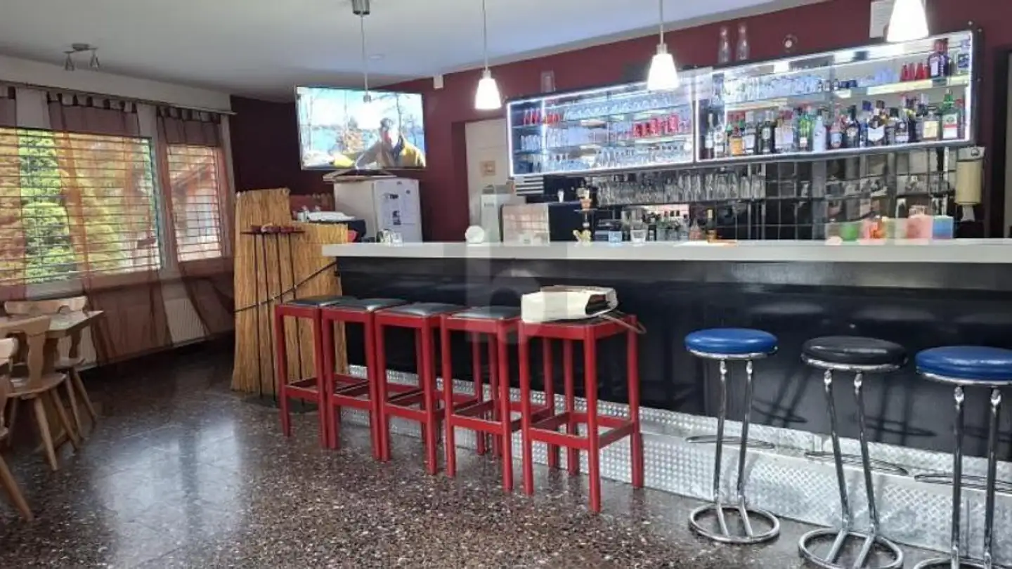 Restaurant for sale - 2916 Fahy