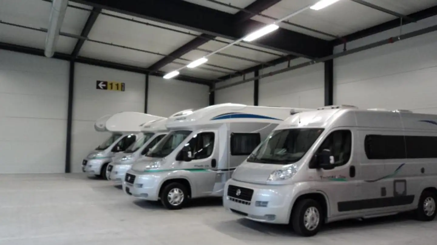 Parcheggio esterno in affitto - Rue Industrielle 98, 2740 Moutier - Foto 4