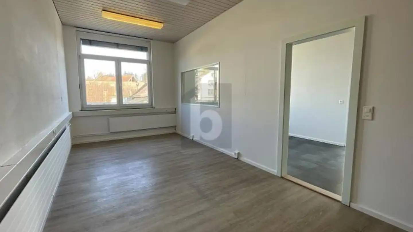 Office space for rent - 3380 Wangen an der Aare - Photo 2