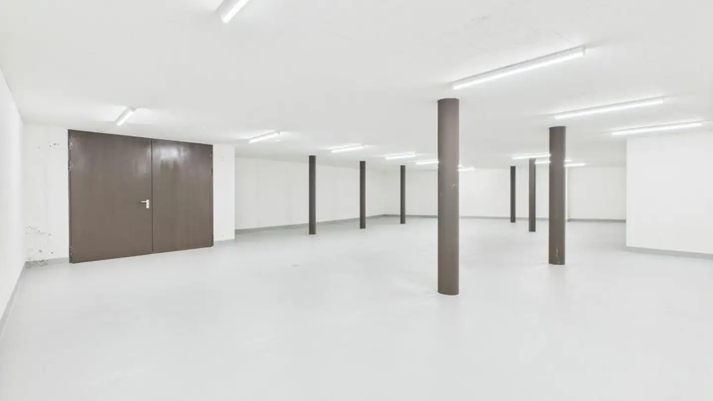 Single garage for rent - Hinder Müli 3, 6215 Beromünster - Photo 2