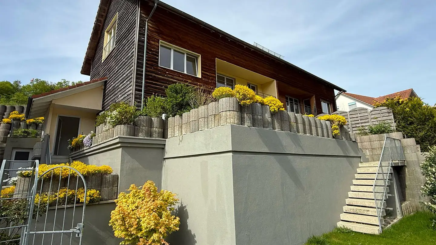 Einfamilienhaus kaufen - Oberfeld 256, 4233 Meltingen