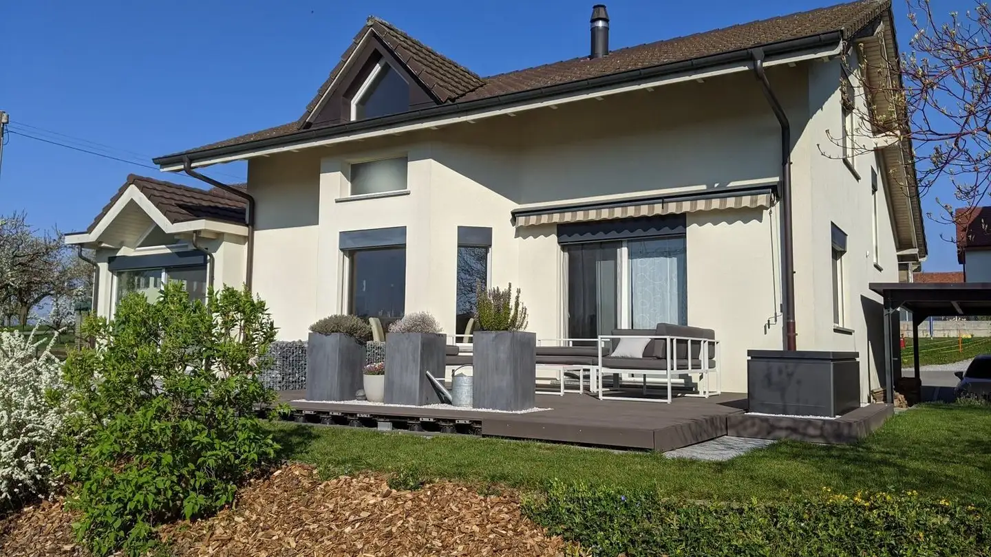 Villa in vendita - Chemin De L'onlion 21, 1775 Mannens