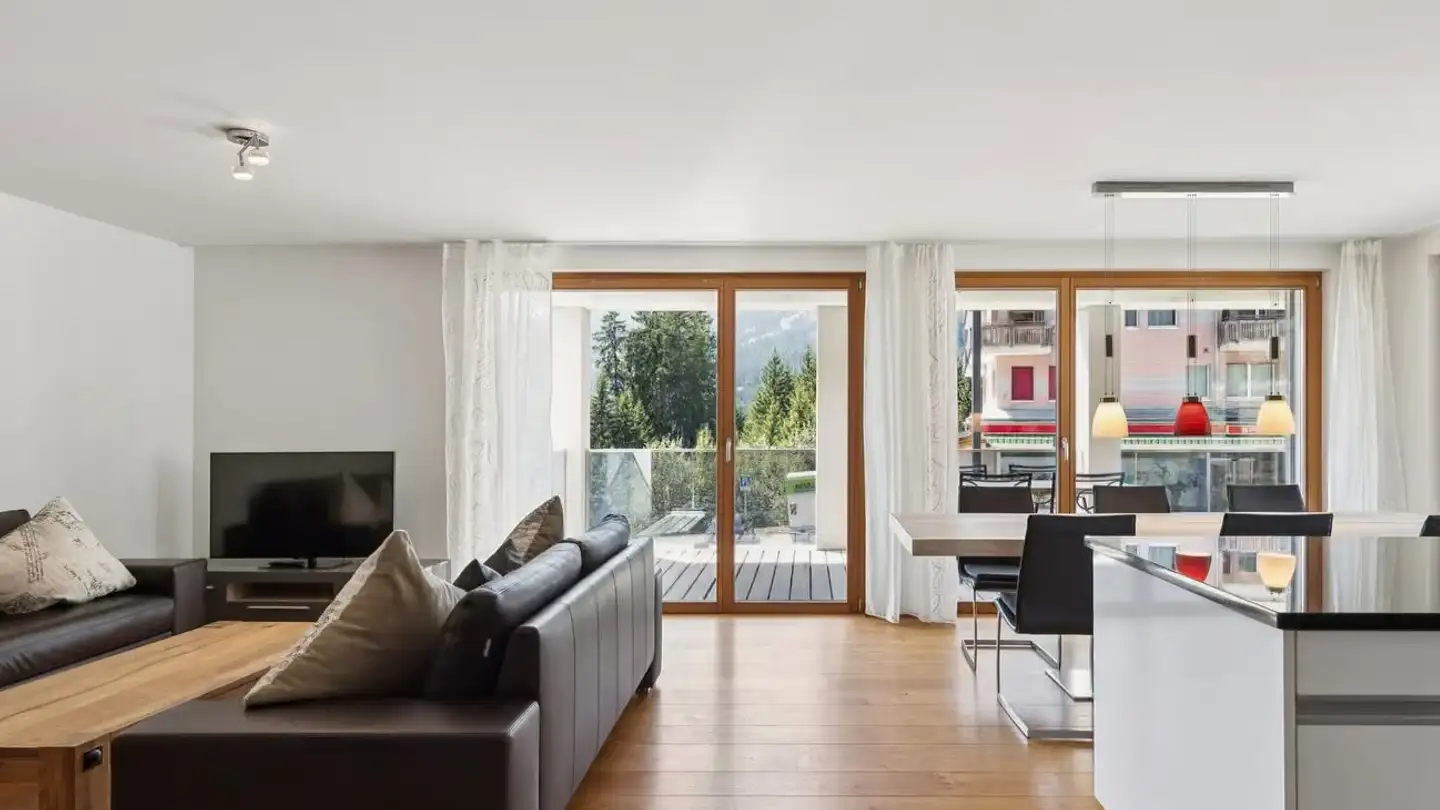 Appartement meublé à louer - Voa Principala 10, 7077 Valbella