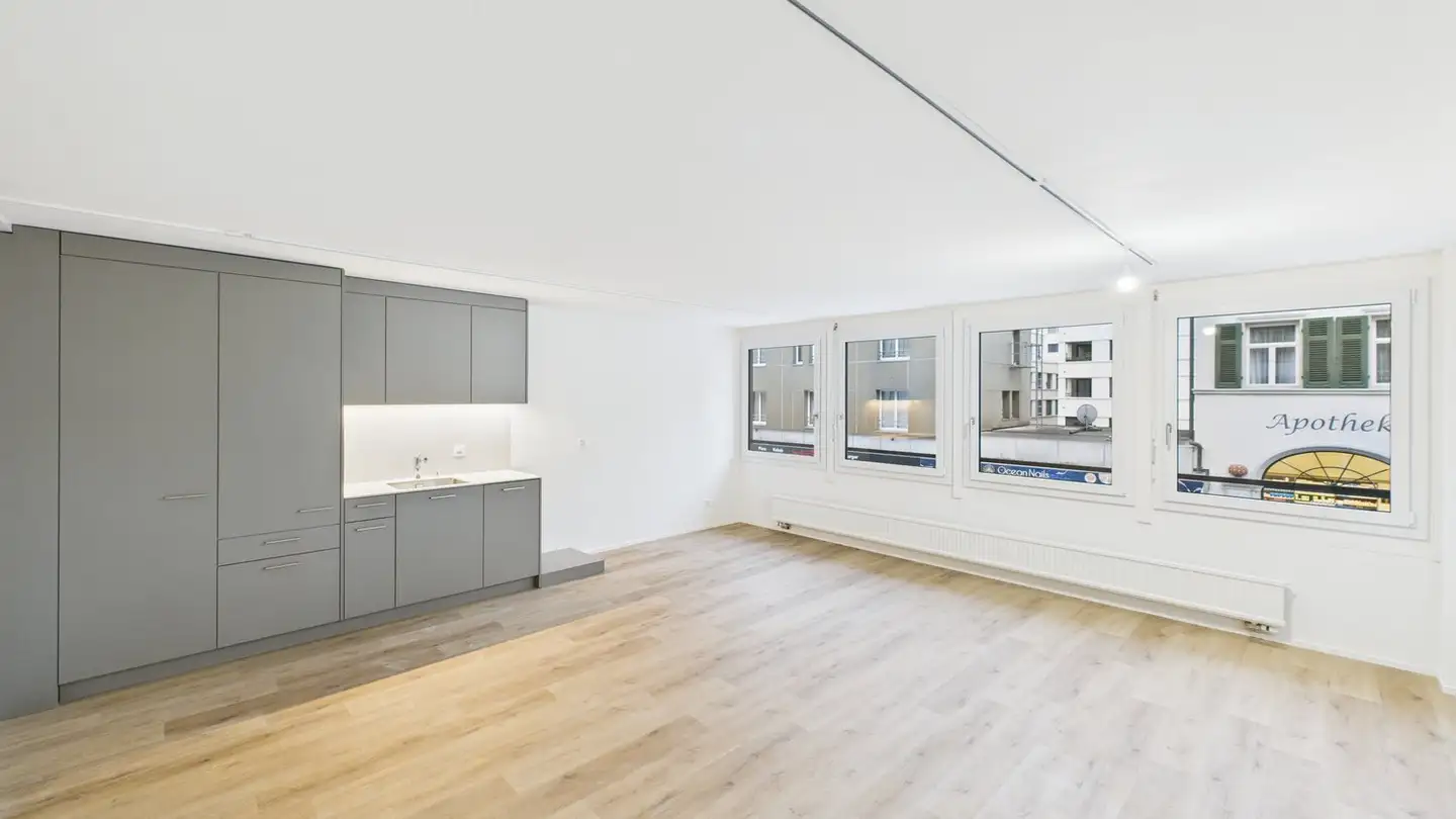 Office space for rent - Bahnhofstrasse 3, 8590 Romanshorn