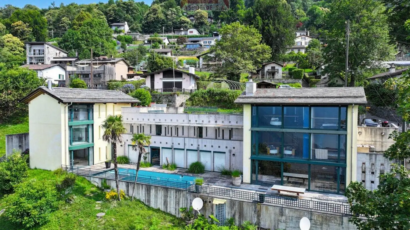Villa for sale - 6605 Locarno