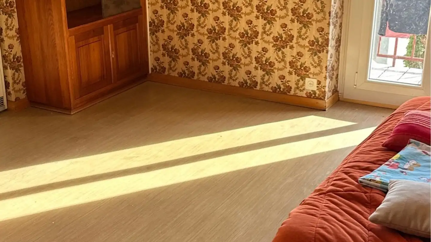 Chambre à louer - Place Du Village, 3975 Randogne