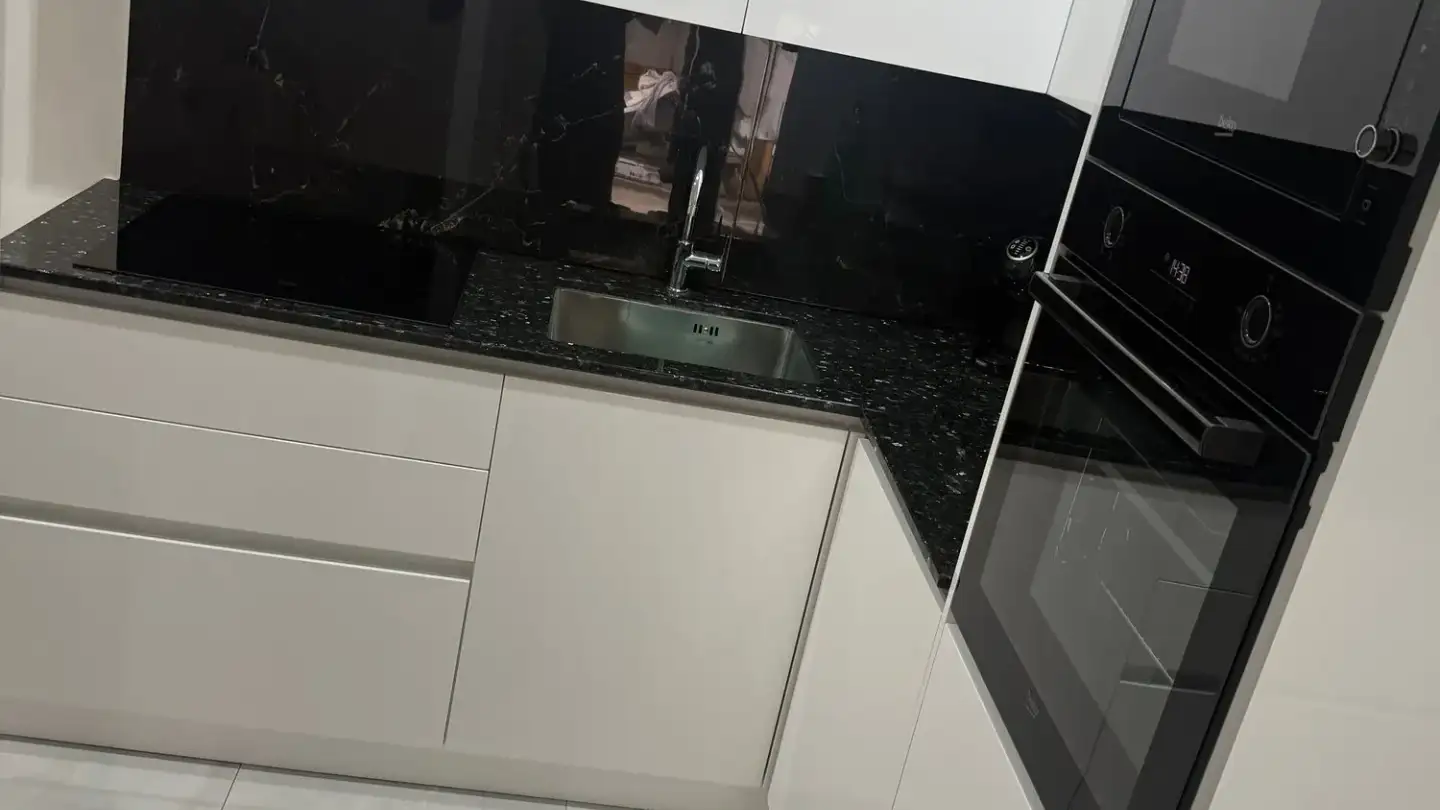 Edificio ad uso misto in affitto - Kreuzweg 28, 4657 Dulliken