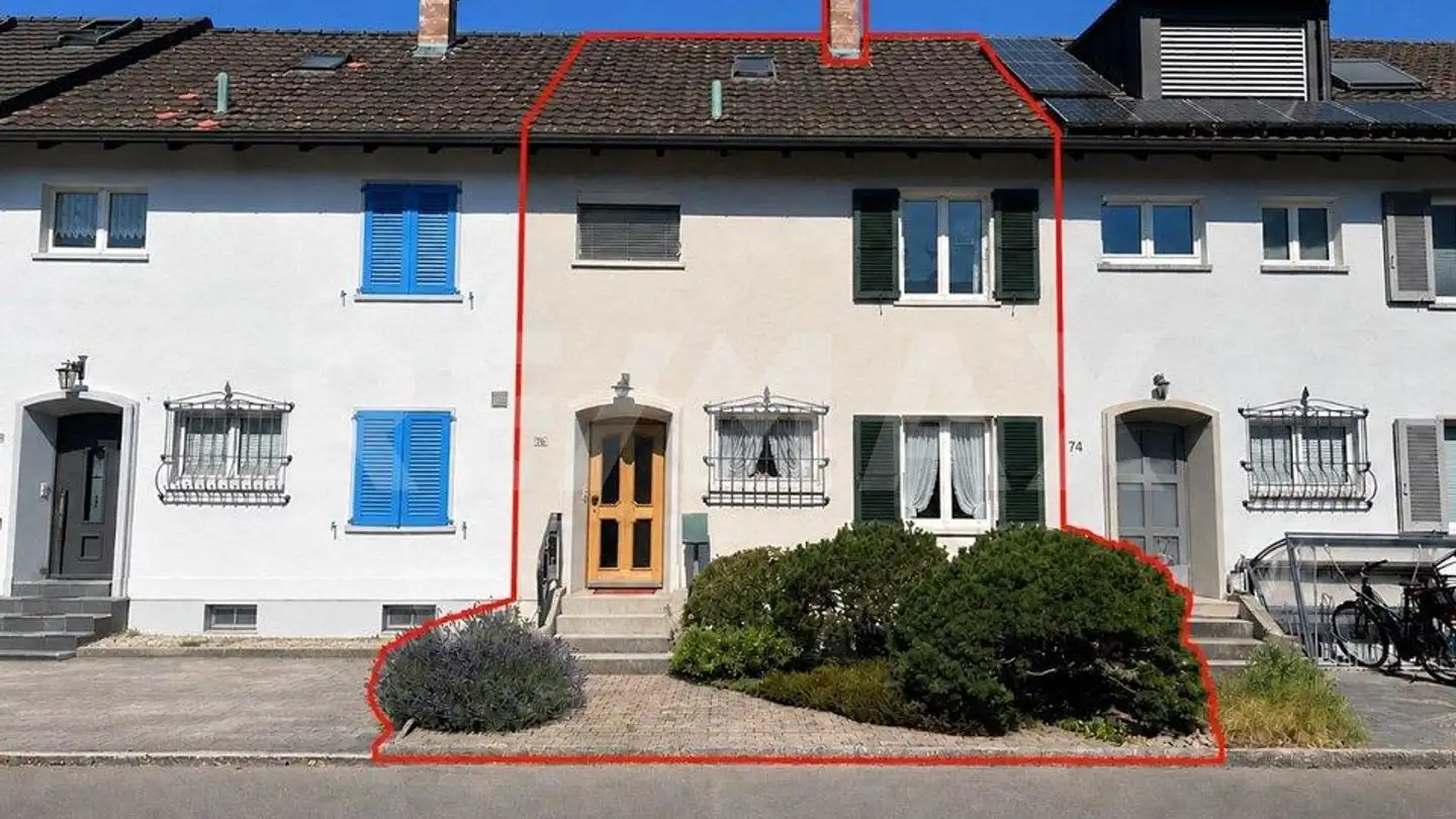 Stepped house for sale - Schweizeraustrasse 76, 4132 Muttenz