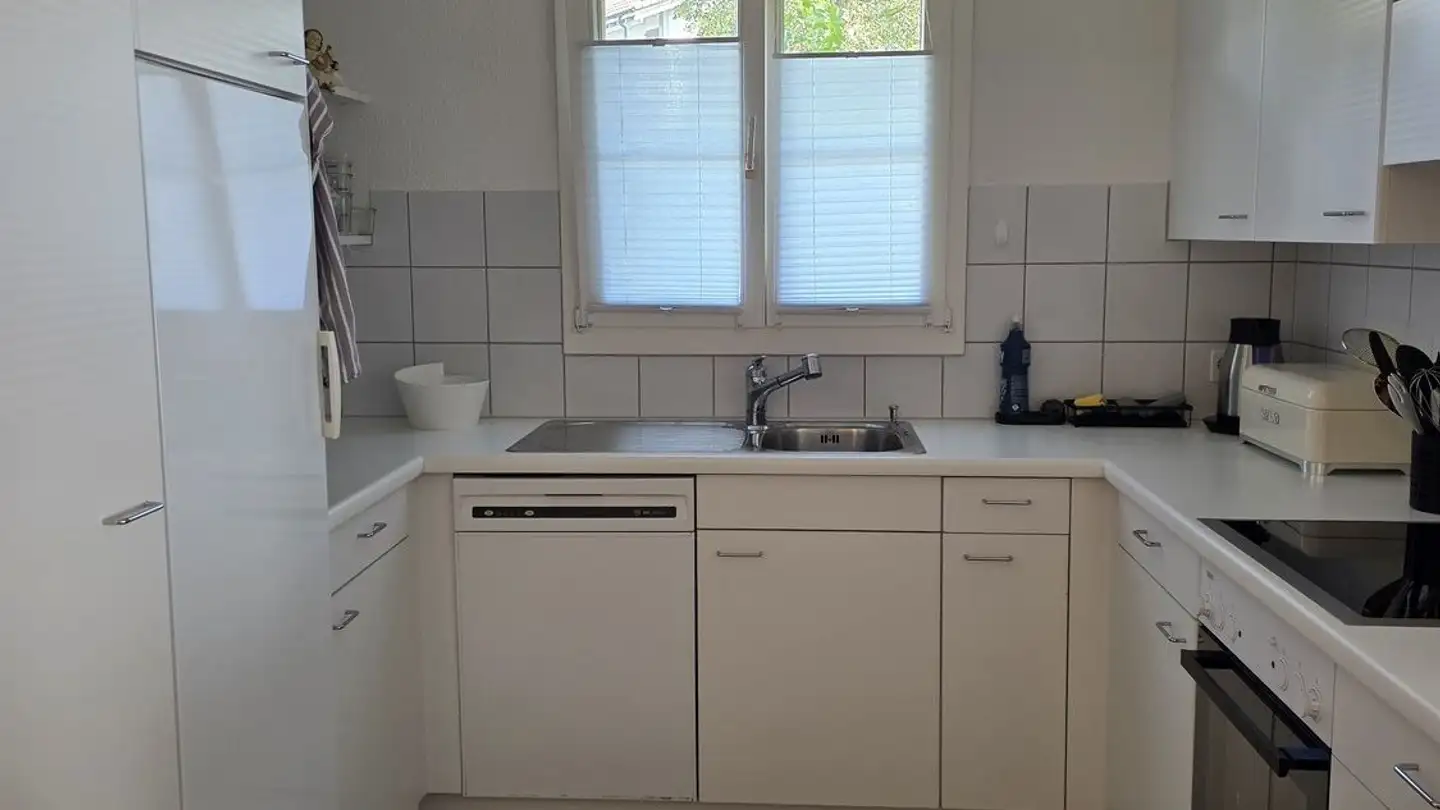 Wohnung mieten - Alte Stationsstrasse 6, 8906 Bonstetten - Foto 2