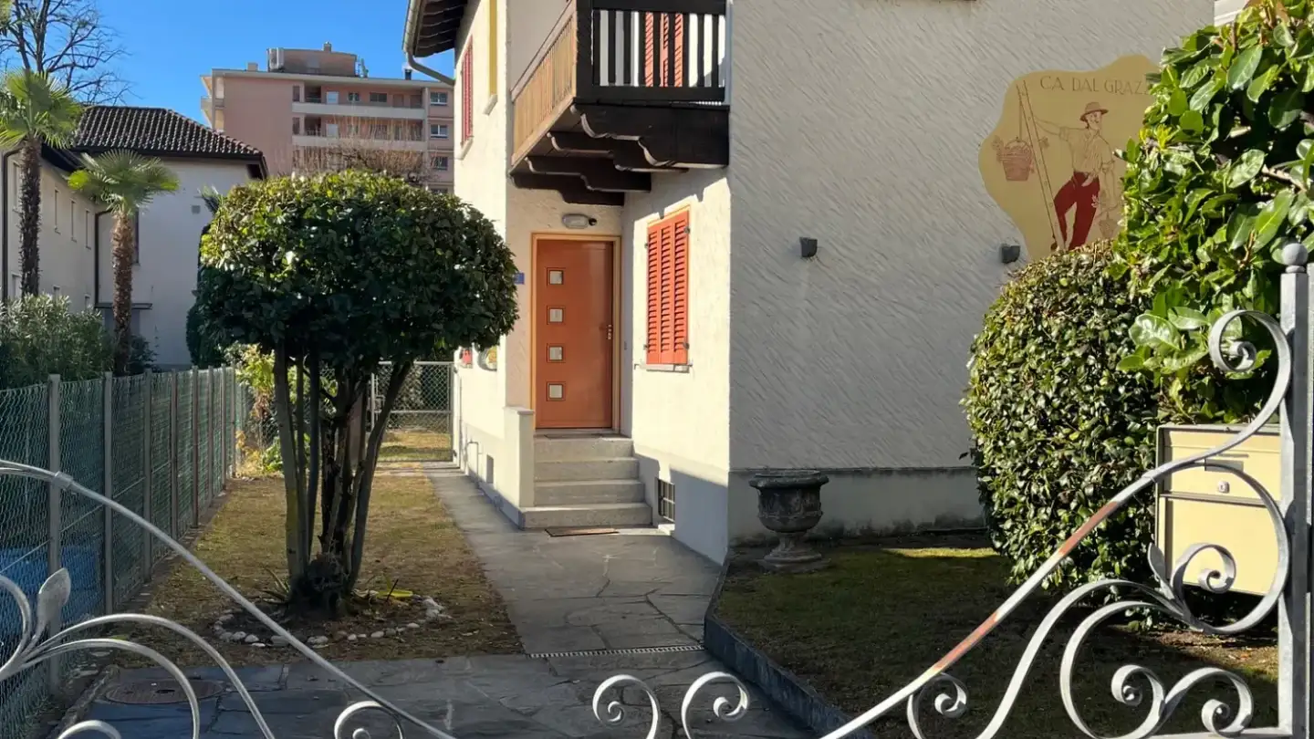 Maison individuelle à louer - Vicolo Motto Di Lena 6, 6648 Minusio