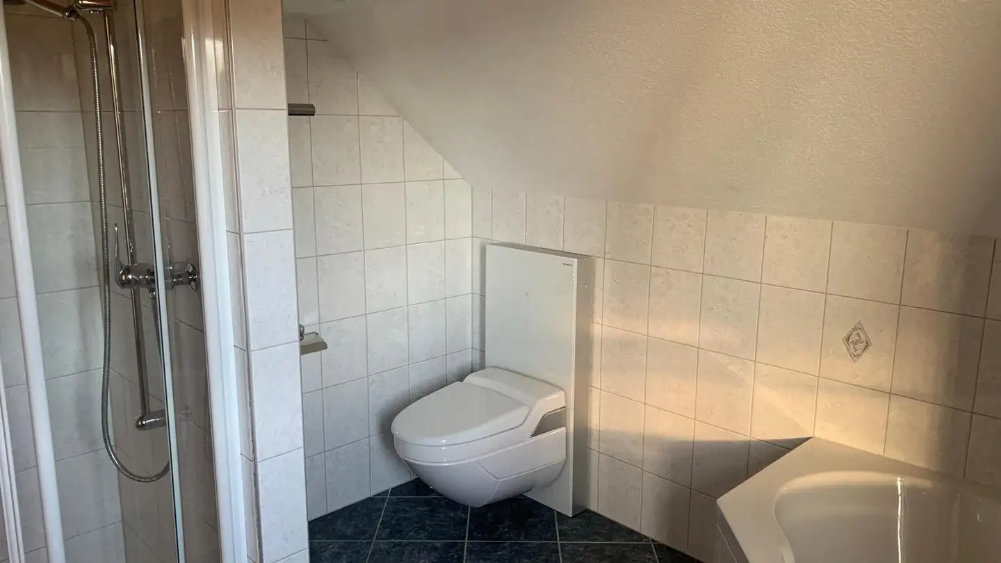 Wohnung mieten - Güntisbergstrasse 49, 8636 Wald ZH - Foto 4