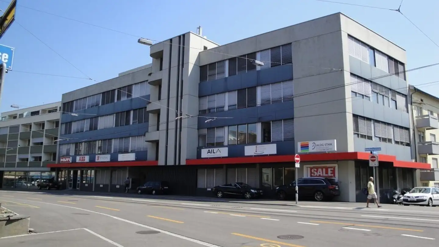 Outdoor parking space for rent - Schaffhauserstrasse, 8050 Zürich