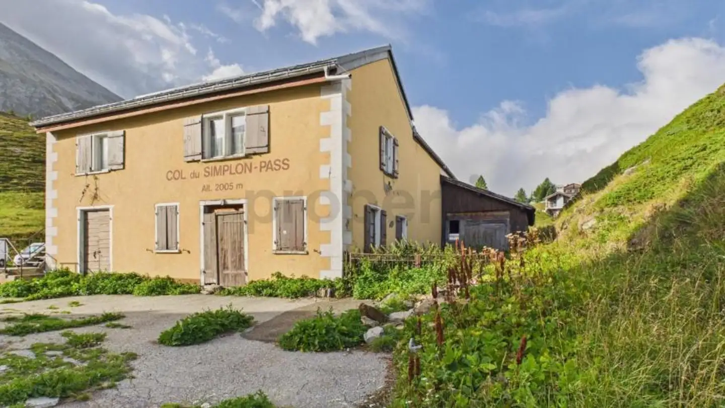 Single house for sale - 3907 Gondo