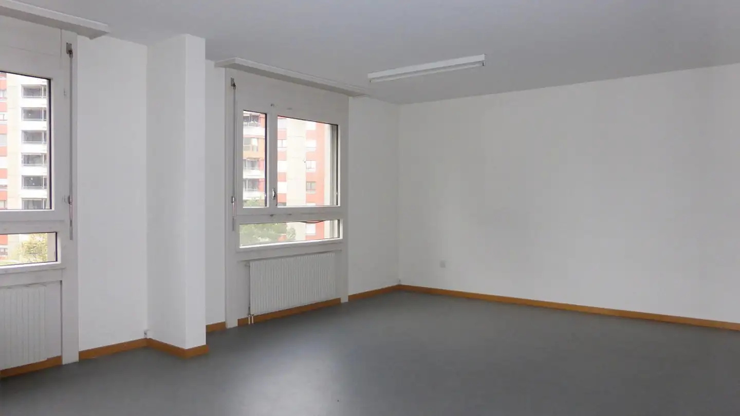 Spazio ufficio in affitto - Holenackerstrasse 11, 3027 Bern