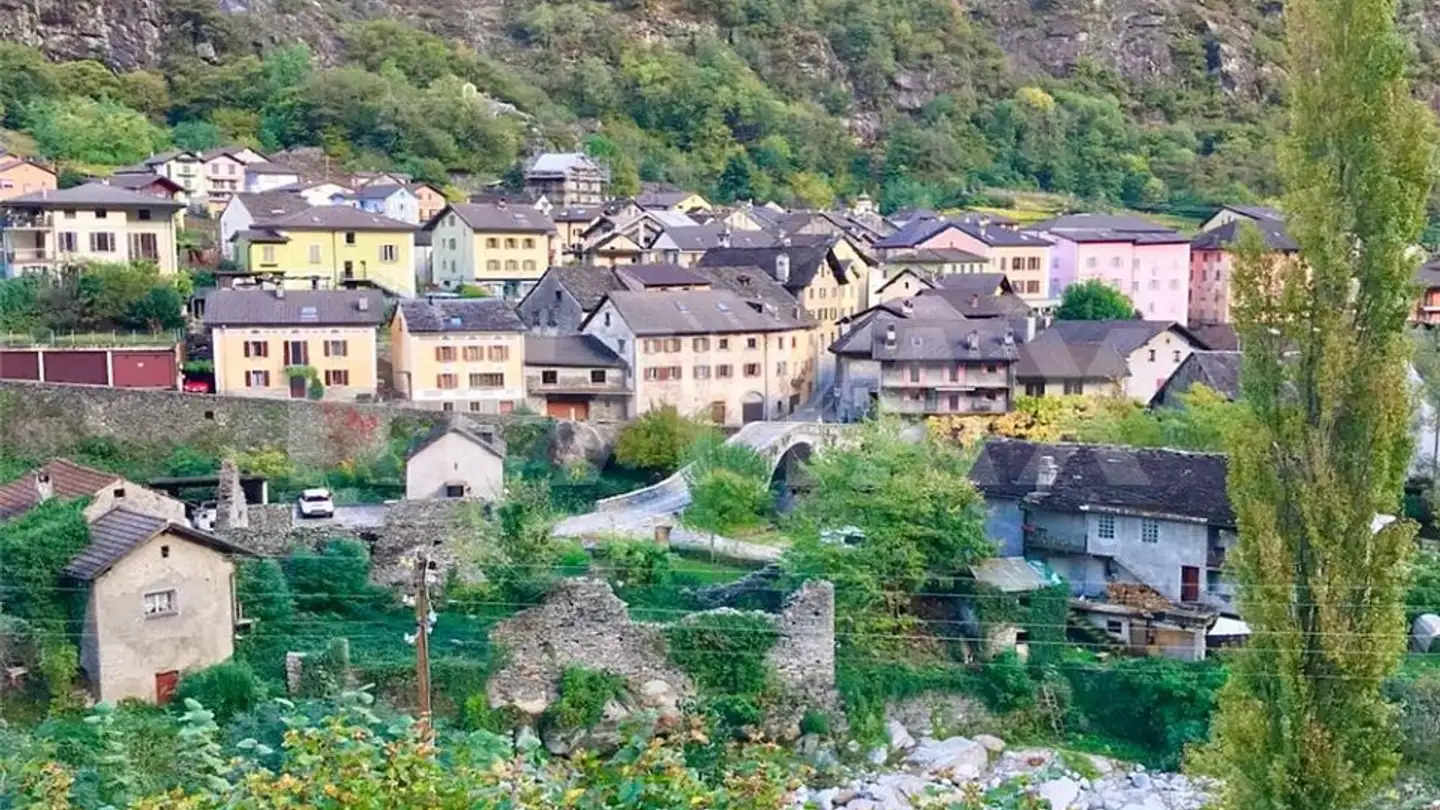 Edificio residenziale in vendita - 6745 Giornico