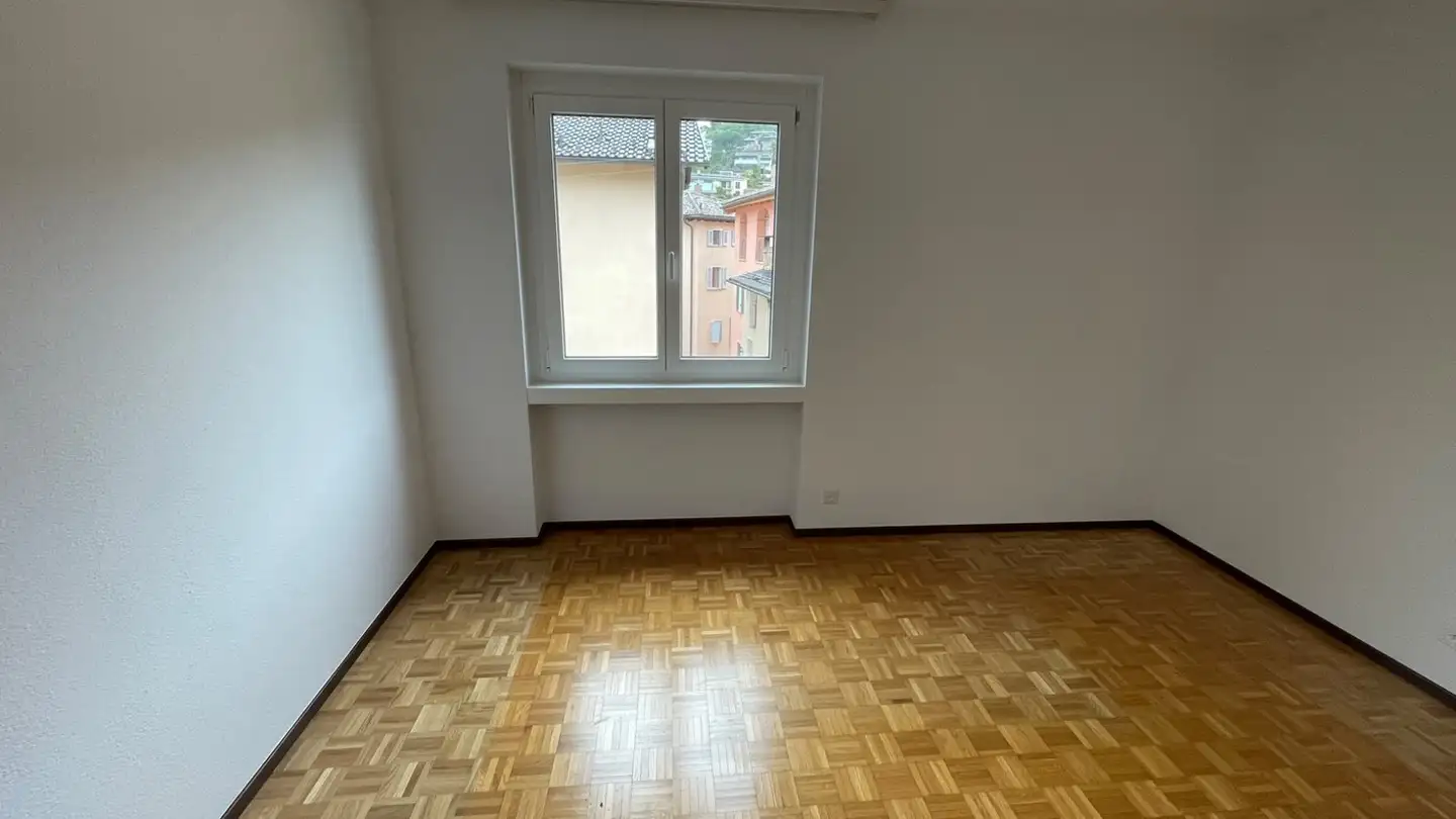 Apartment for rent - 6942 Savosa - Photo 2