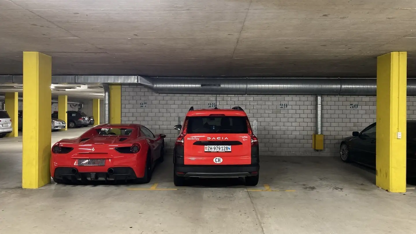 Garage singolo in affitto - Bergstrasse 10a, 8953 Dietikon