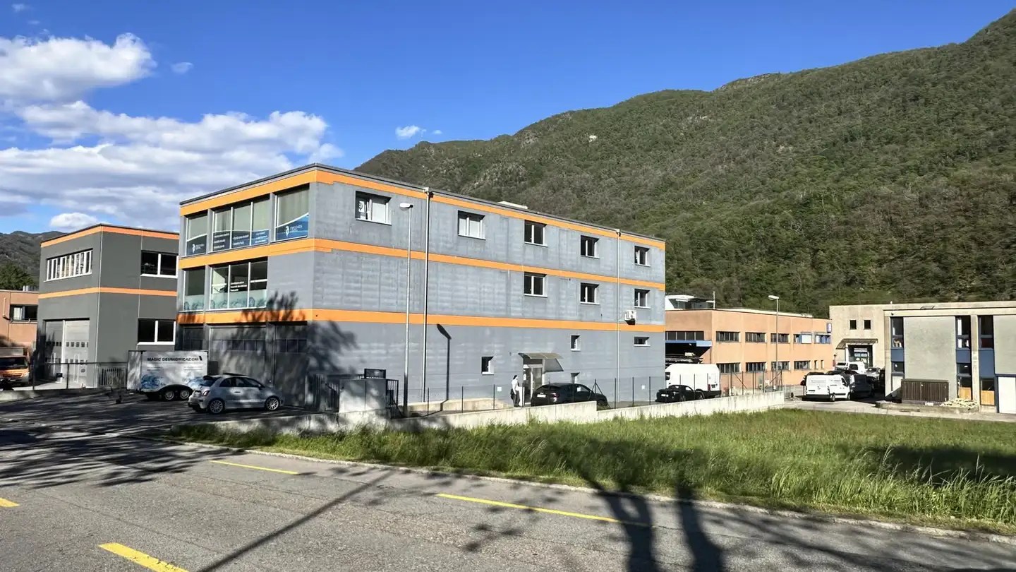 Mischgenutztes Gebäude kaufen - 6805 Mezzovico - Foto 3