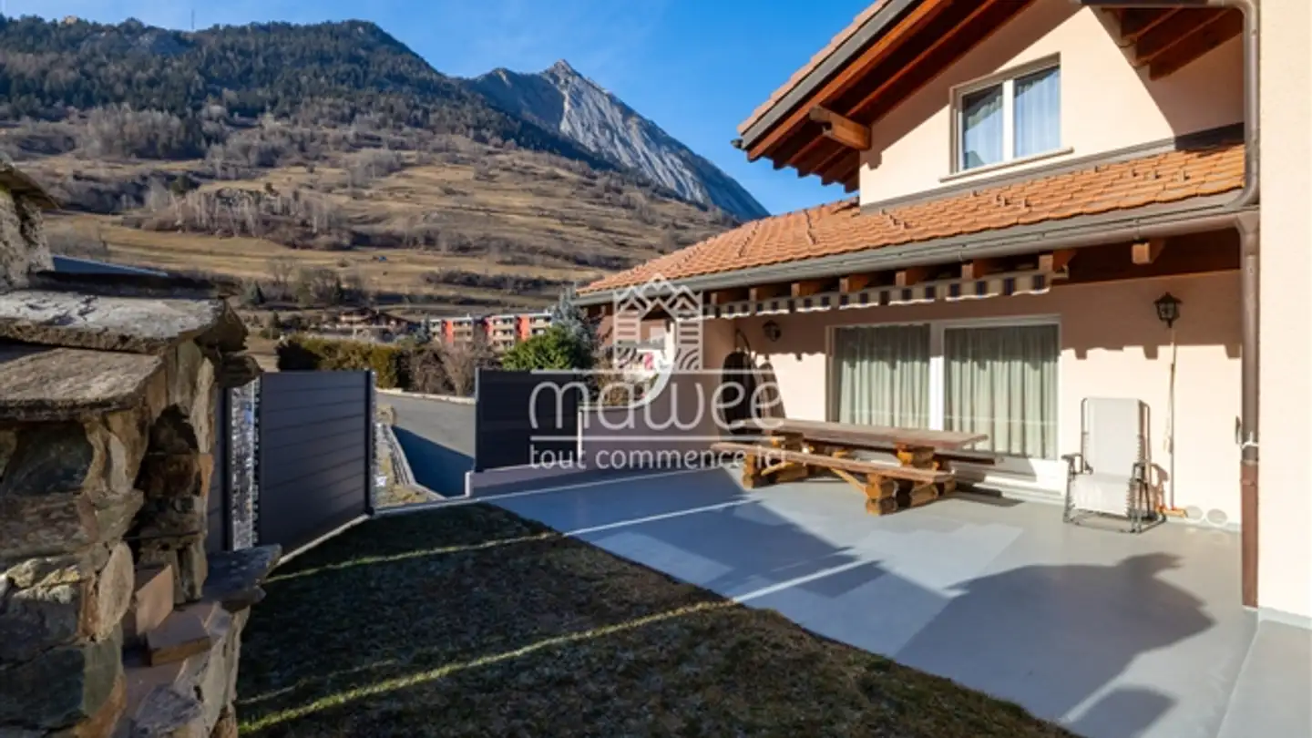 Single house for sale - 1937 Orsières