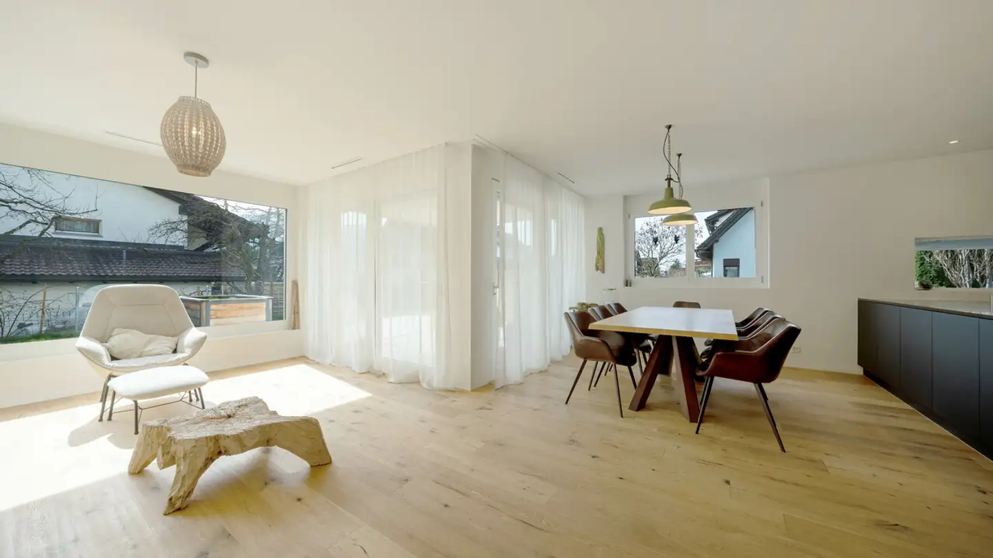 Semi-detached house for rent - Lindenstrasse 4a, 8853 Lachen SZ - Photo 4