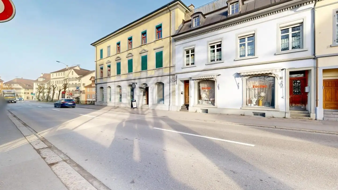 Mixed-use building for sale - 9220 Bischofszell