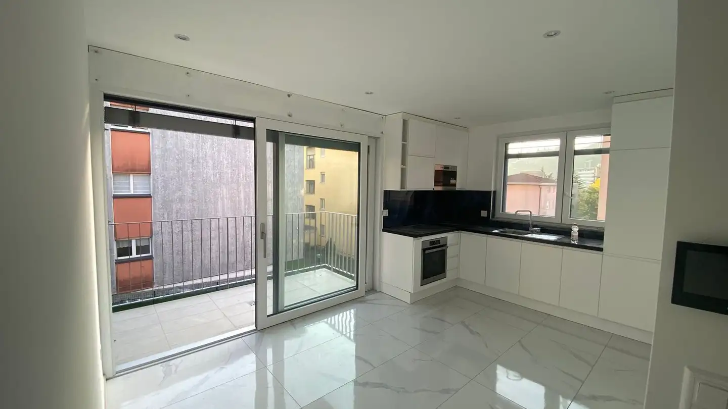 Apartment for rent - Via Vedreggio, 6963 Pregassona - Photo 4