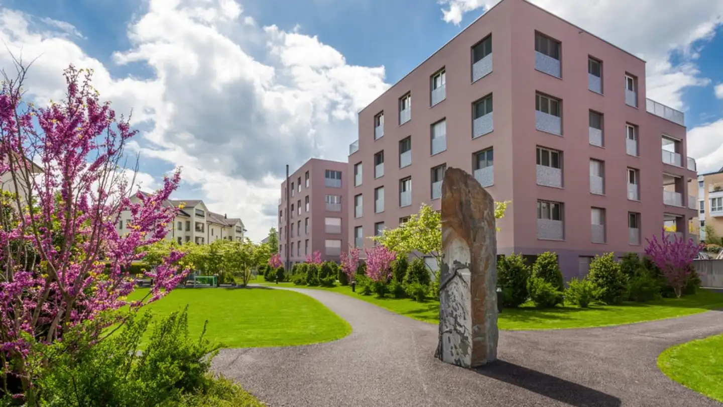 Underground parking space for rent - Löberenstrasse, 6300 Zug