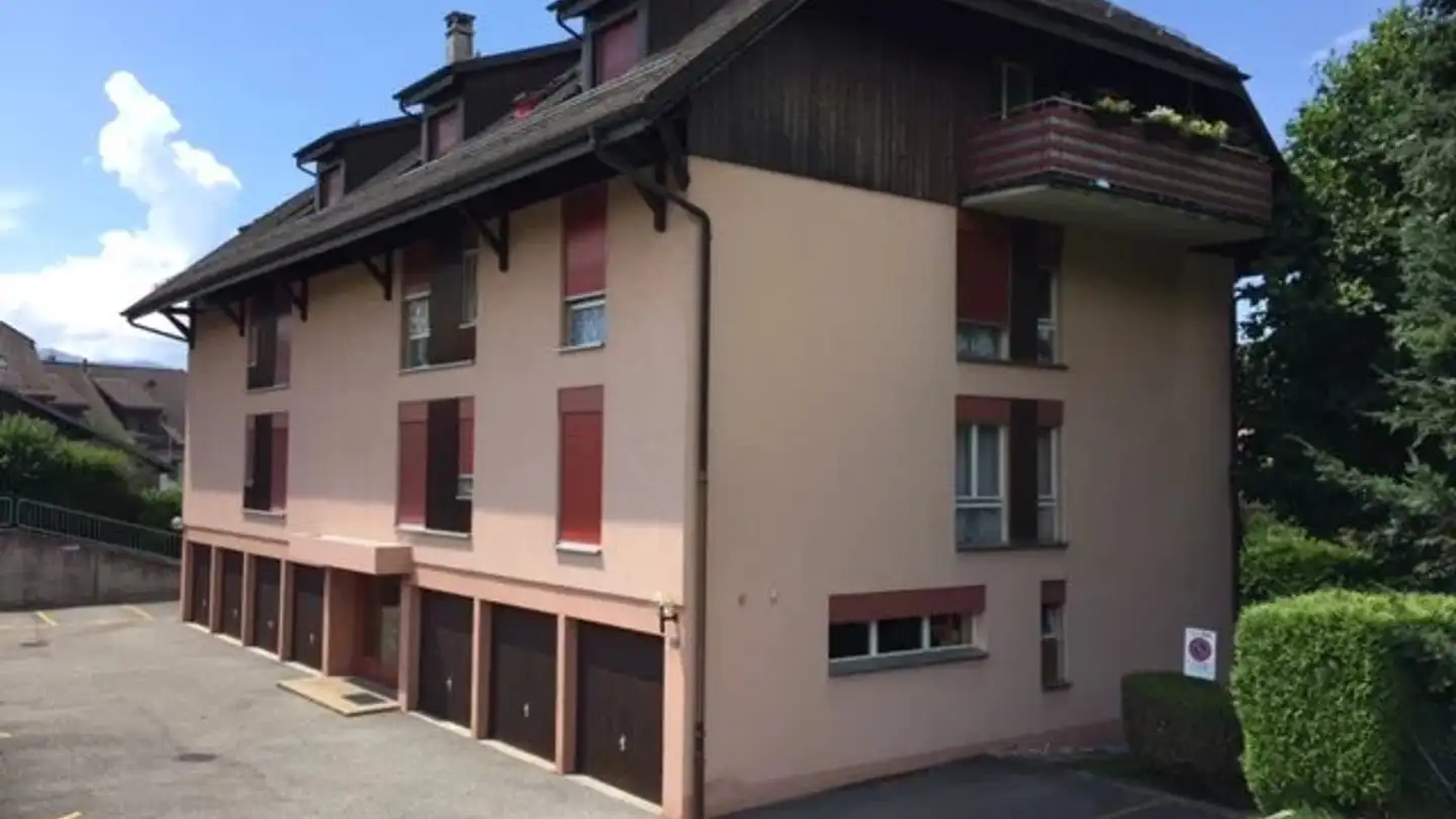 Parcheggio esterno in affitto - Route Des Deux-Villages 66, 1806 St-Légier-La Chiésaz - Foto 2