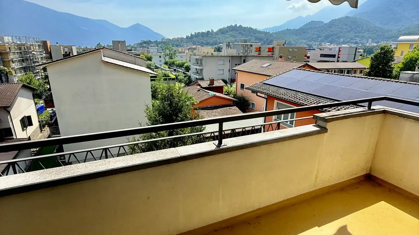 Apartment for rent - 6600 Muralto - Photo 4