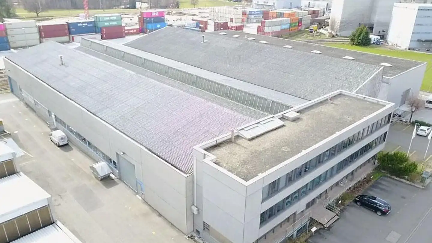 Lagerraum mieten - Gewerbestrasse 14, 8155 Niederhasli