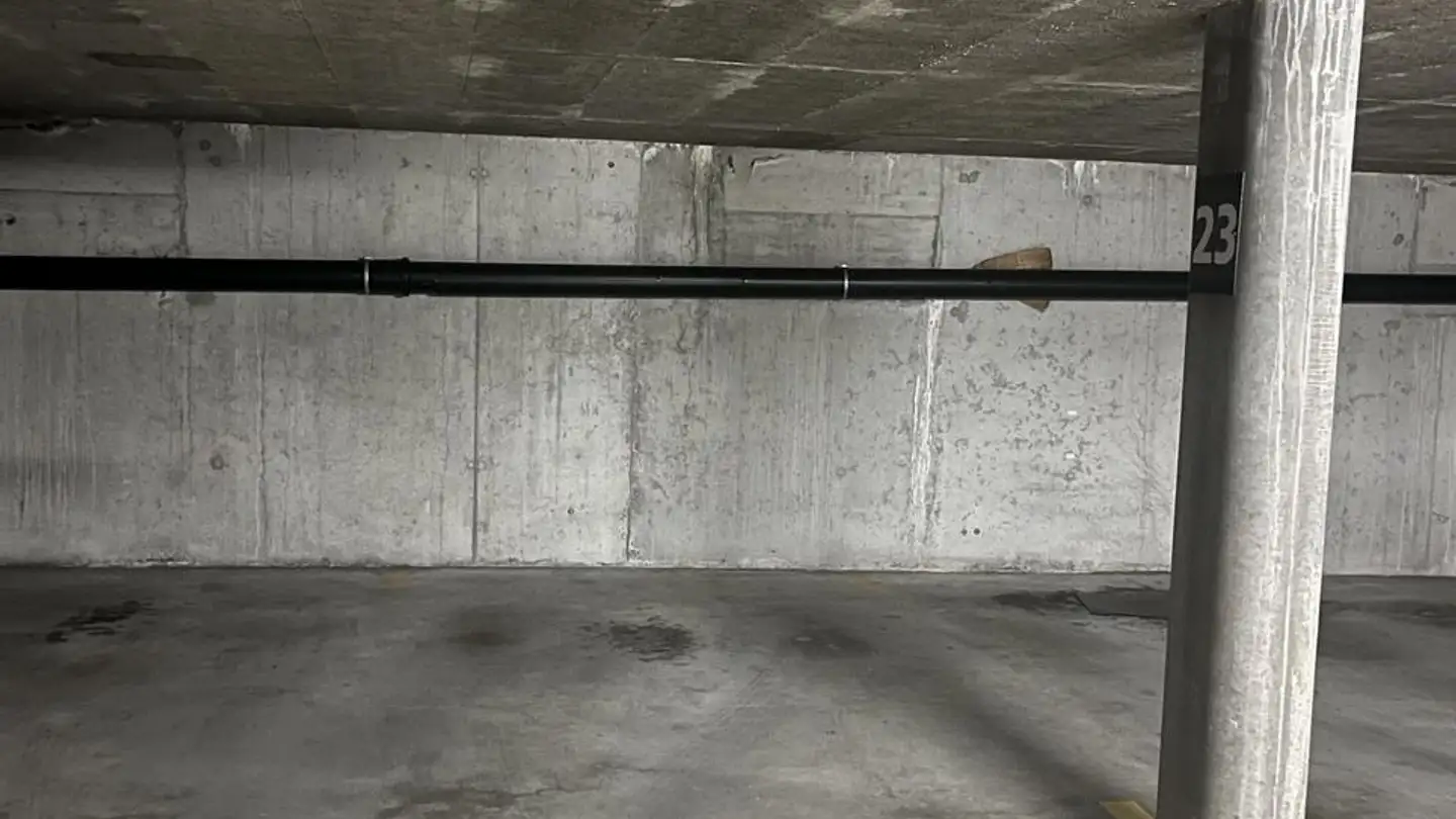 Einzelgarage mieten - Rue De Flore / Florastrasse 22a, 2502 Biel/Bienne