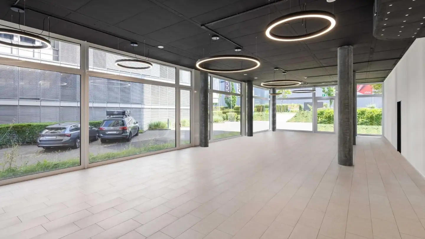 Commercial for rent - Industriestrasse 160, 8957 Spreitenbach