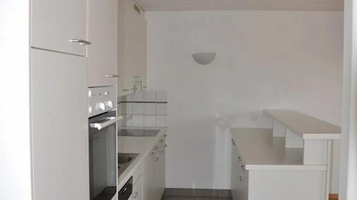 Appartement à louer - Rue Du Rocher 24, 2000 Neuchâtel - Photo 2