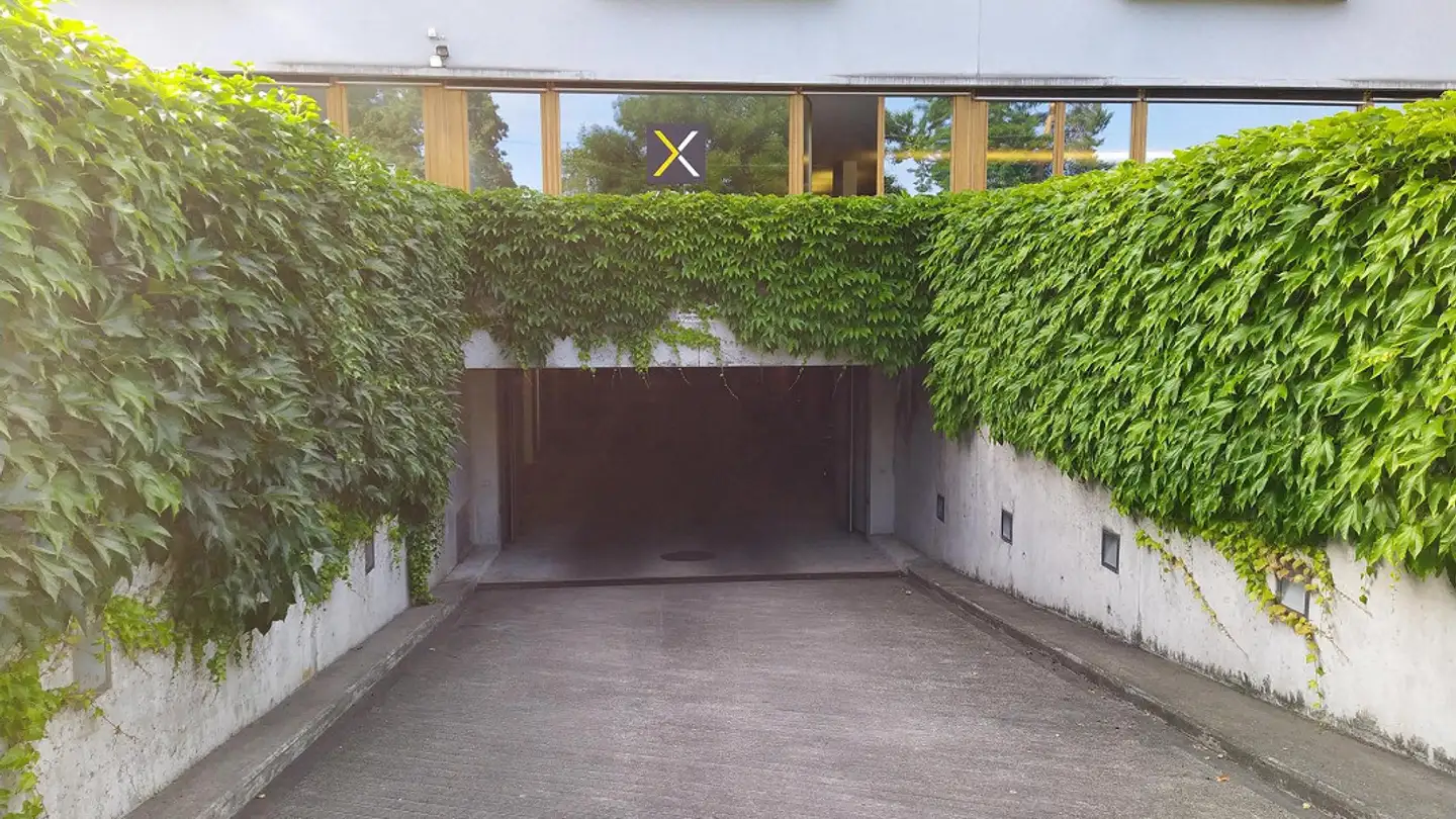 Parcheggio interno per moto in affitto - Rüchligweg 55, 4125 Riehen - Foto 2