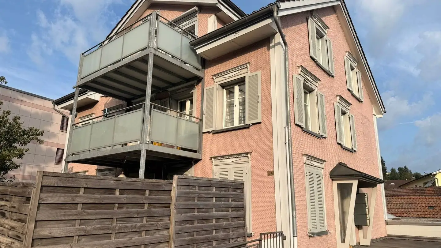 Dachgeschosswohnung mieten - Degersheimerstrasse 34, 9230 Flawil