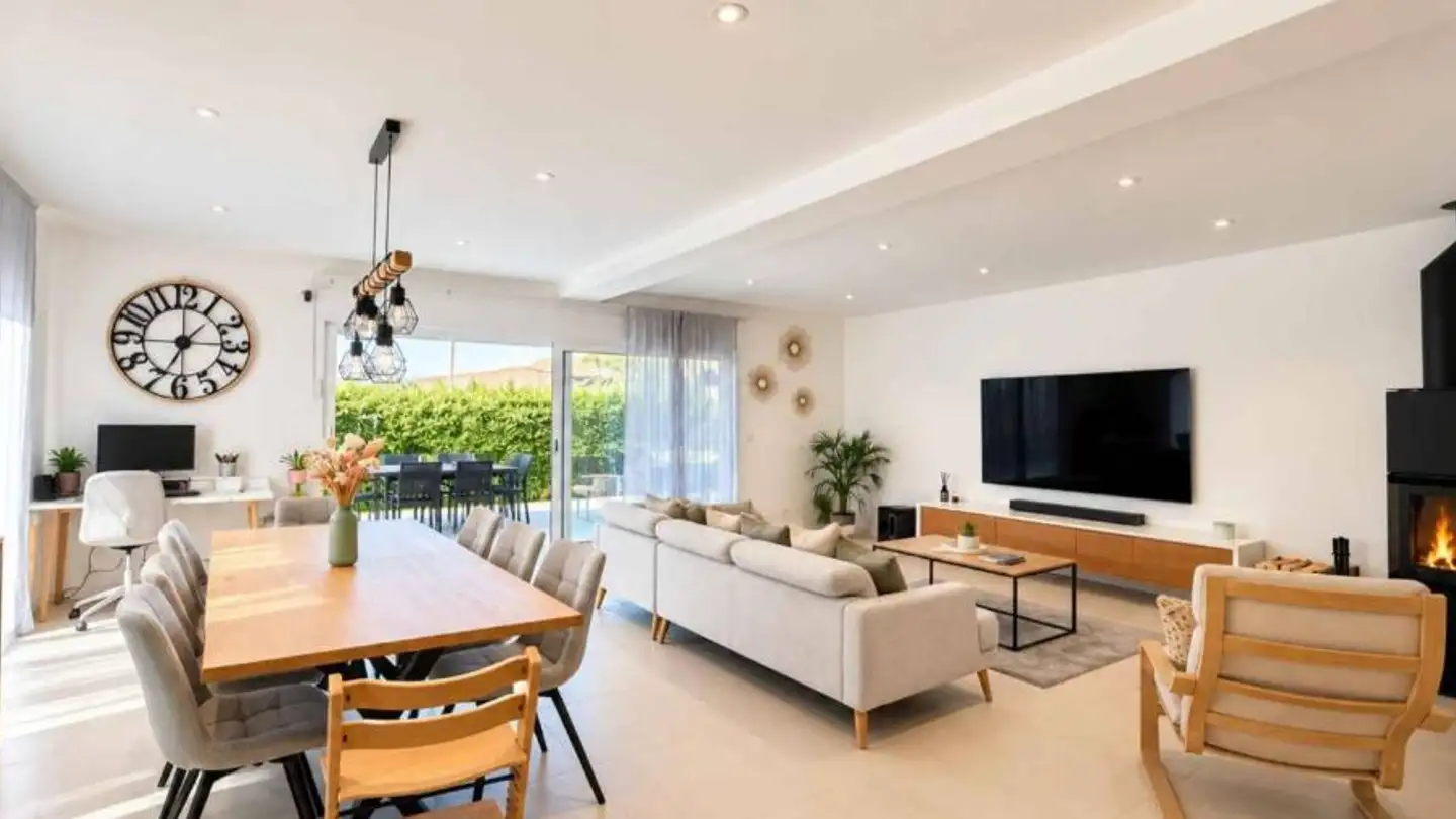 Villa for sale - 1404 Cuarny - Photo 4