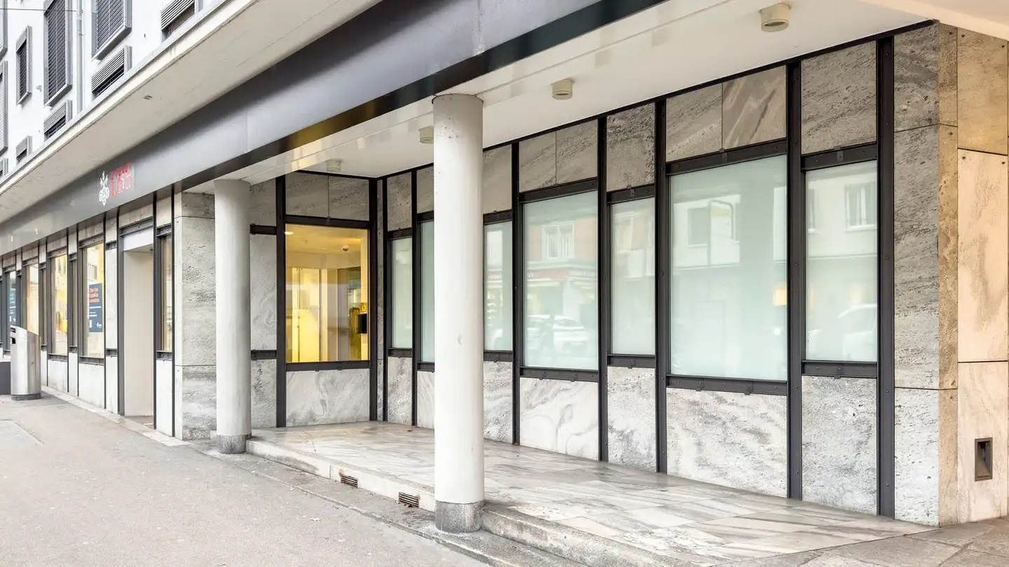 Commerciale in affitto - Zentralstrasse 2, 8212 Neuhausen am Rheinfall - Foto 3
