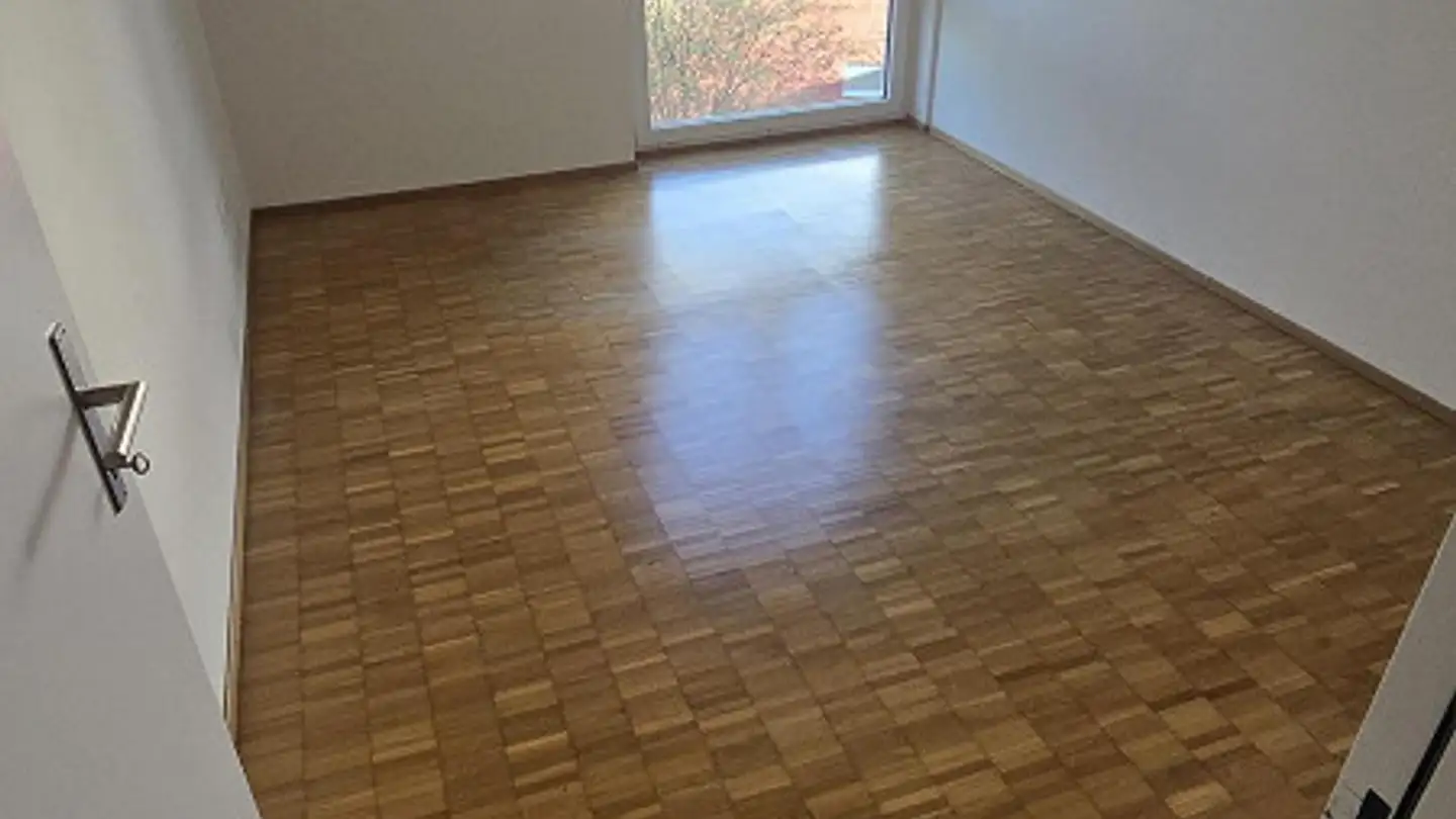 Wohnung mieten - Stationsstrasse 19, 7206 Igis - Foto 2